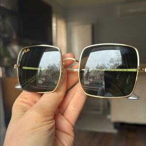 Ray-Ban SQUARE 1971 CLASSIC Gold Frame Square Sunglasses